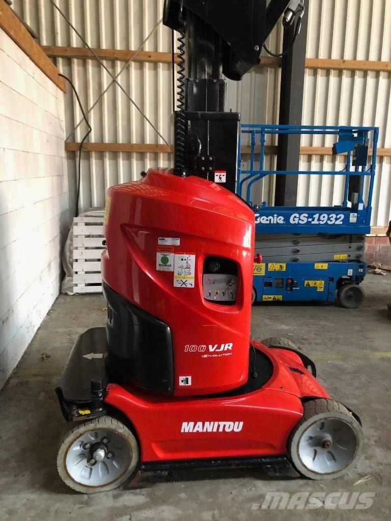 Manitou 100 VJR Škaraste platforme