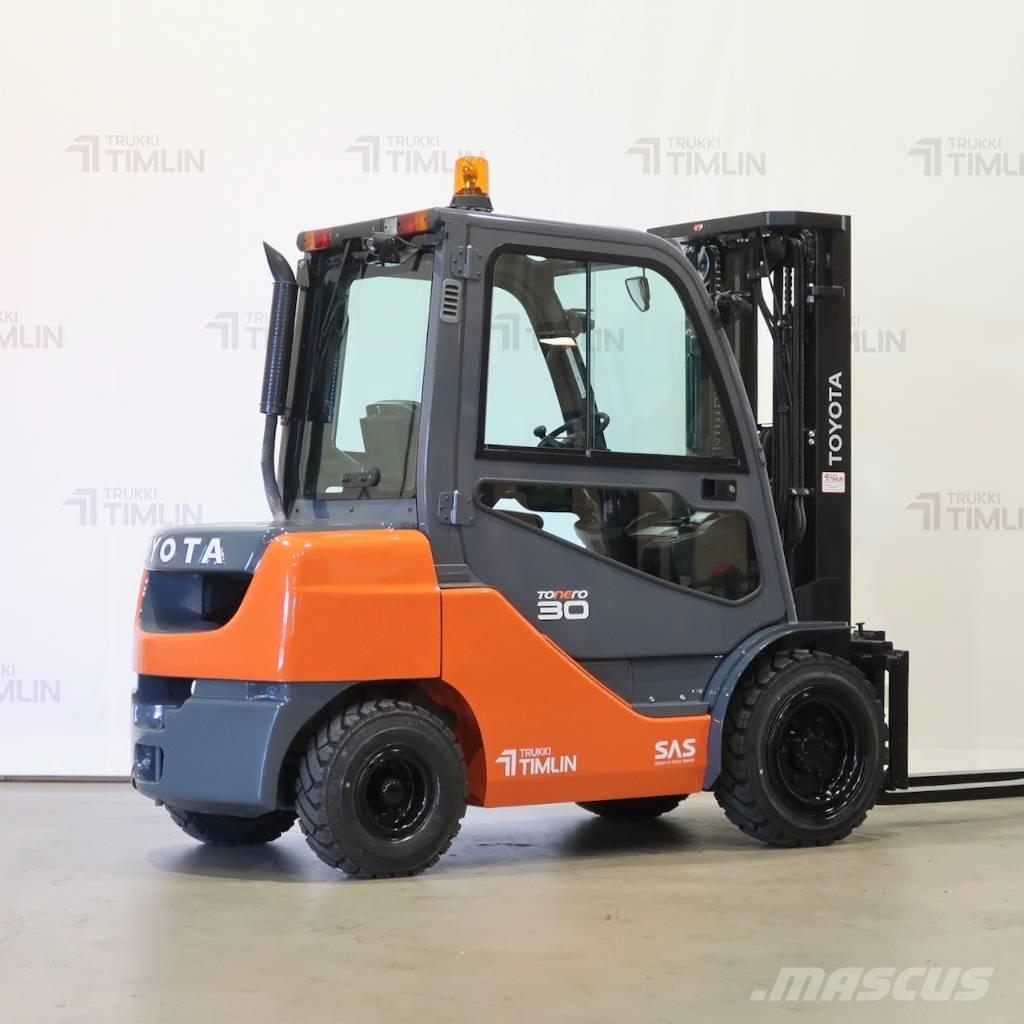 Toyota 02-8FDF30 Dizelski viličari