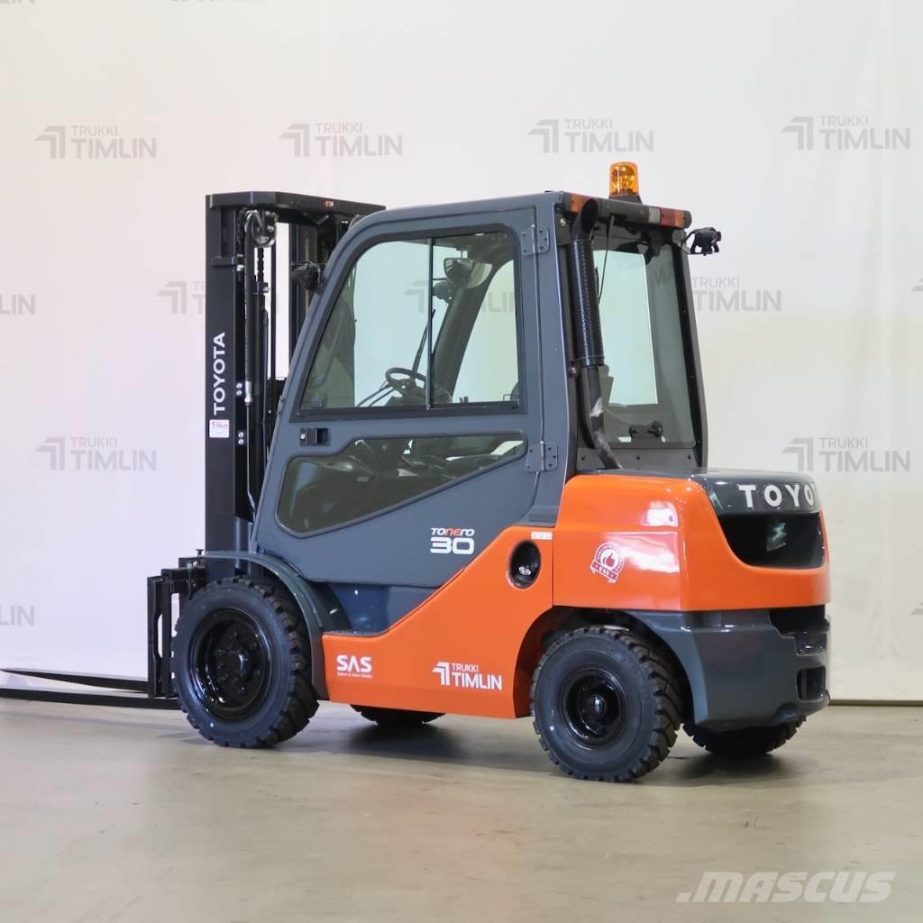 Toyota 02-8FDF30 Dizelski viličari