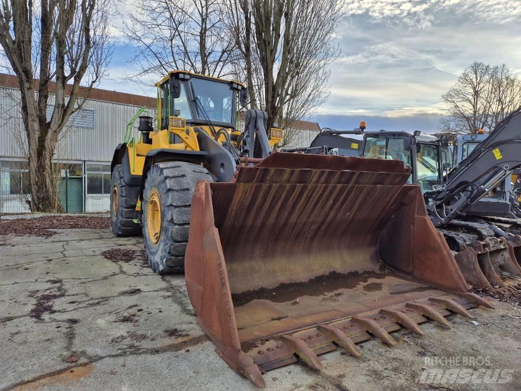 Volvo L 220 H Utovarivači na kotačima