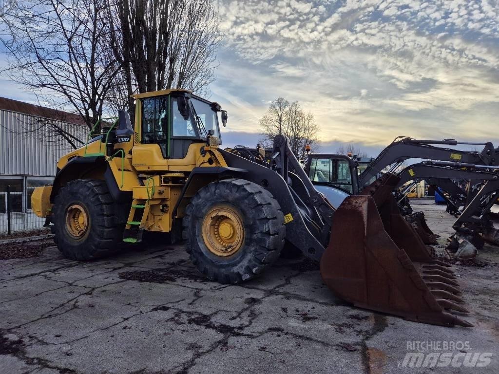 Volvo L 220 H Utovarivači na kotačima