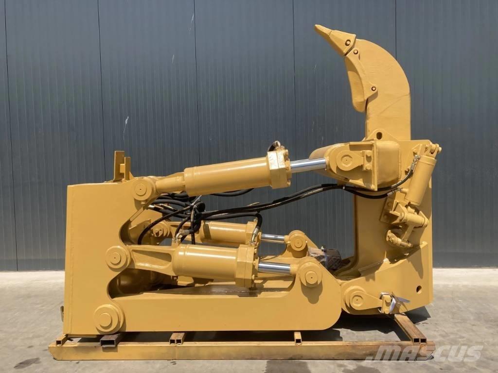 CAT D8 Skarifikatori