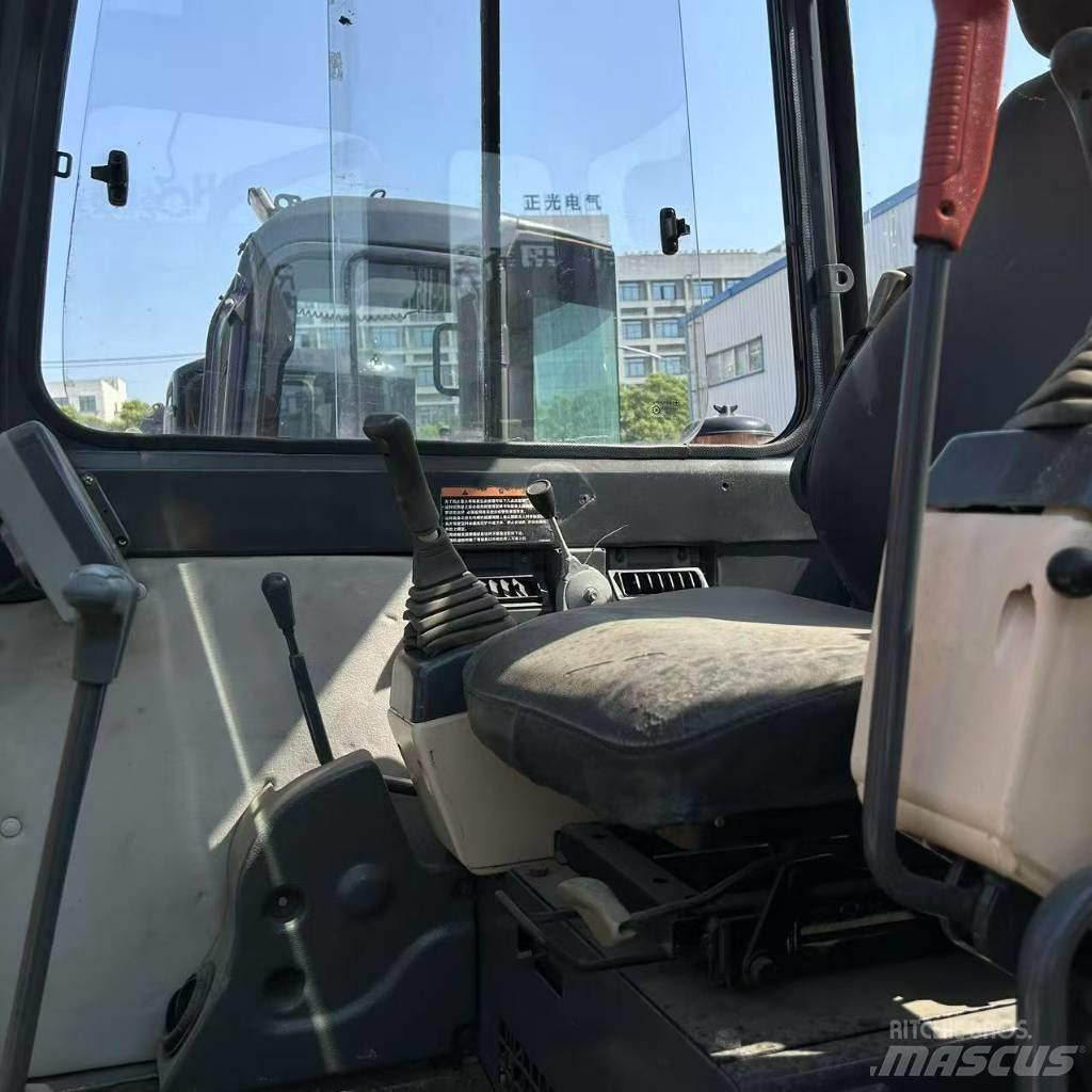 Doosan 55 Bageri gusjeničari