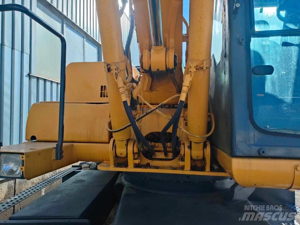 Komatsu PW 130ES-6K Bageri na kotačima