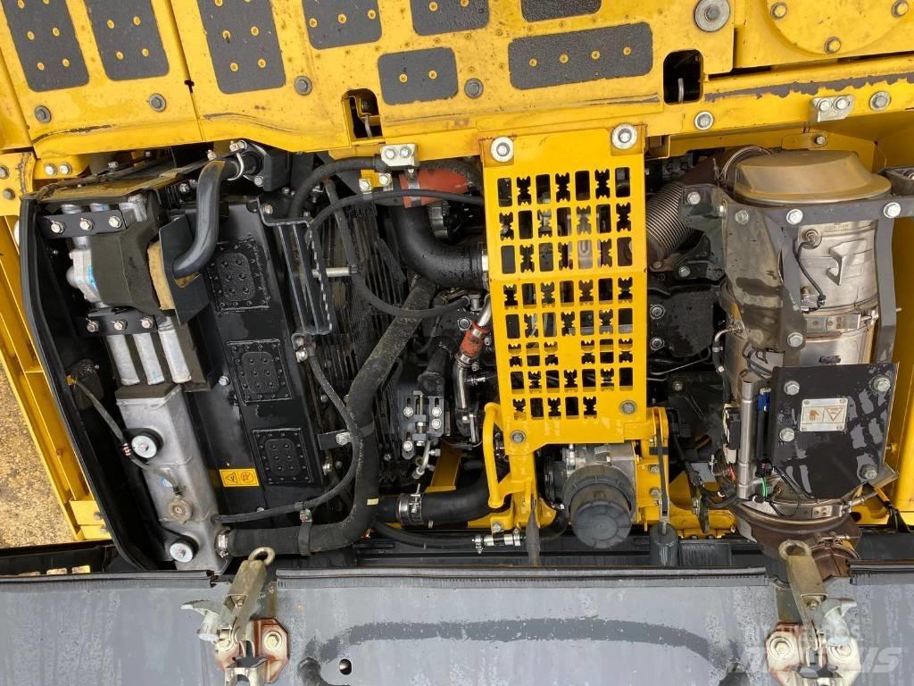 Komatsu PC240LC-10 Bageri dugog dosega