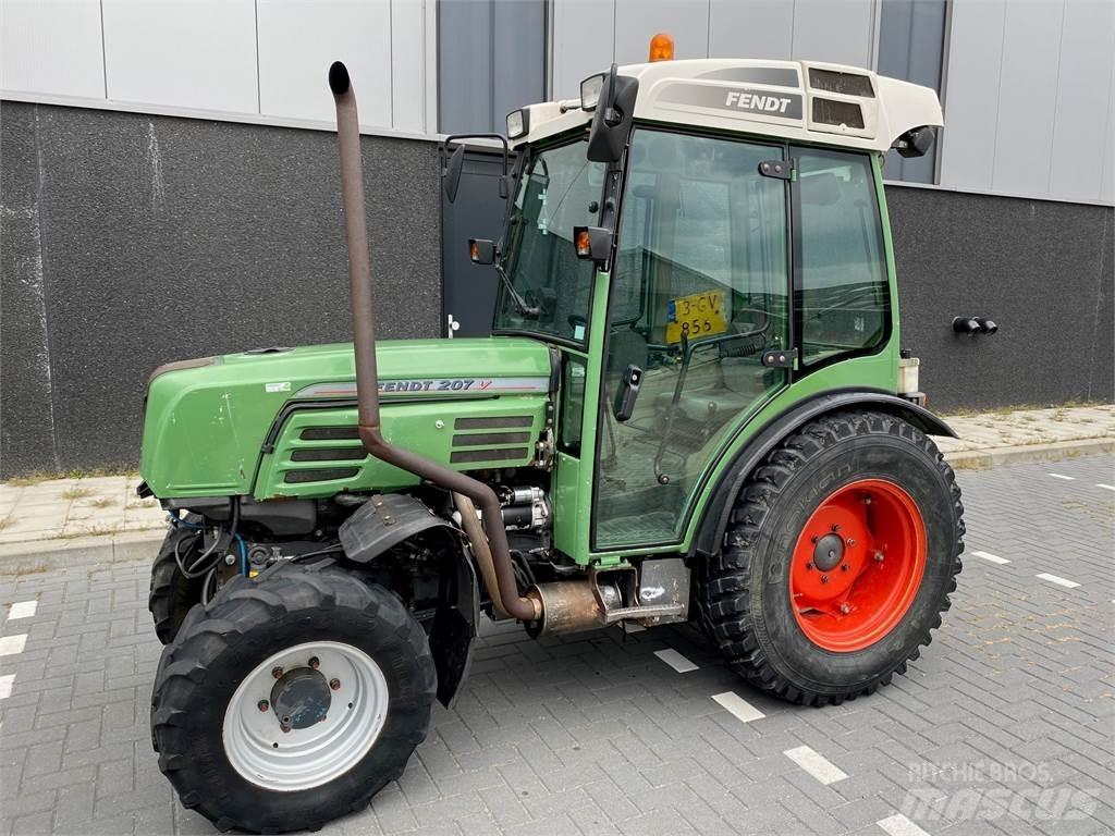 Fendt 207 VA Traktori