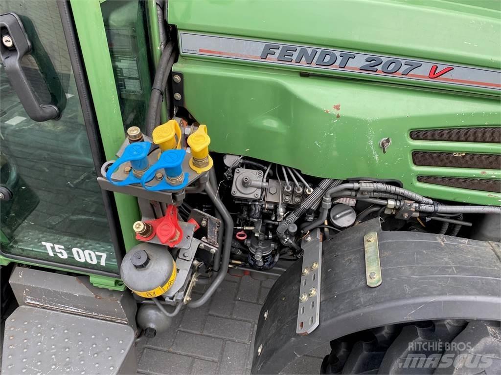 Fendt 207 VA Traktori