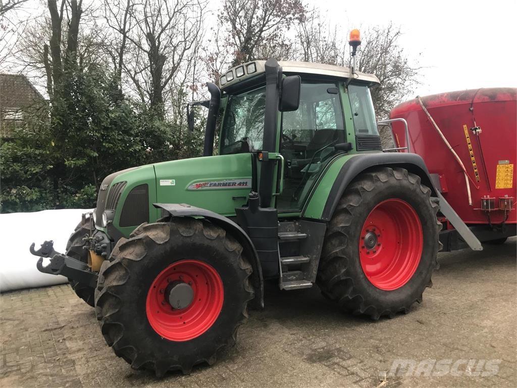 Fendt 411 Com2 Traktori