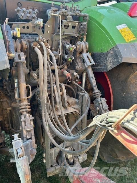 Fendt 724 Gen 7 Traktori