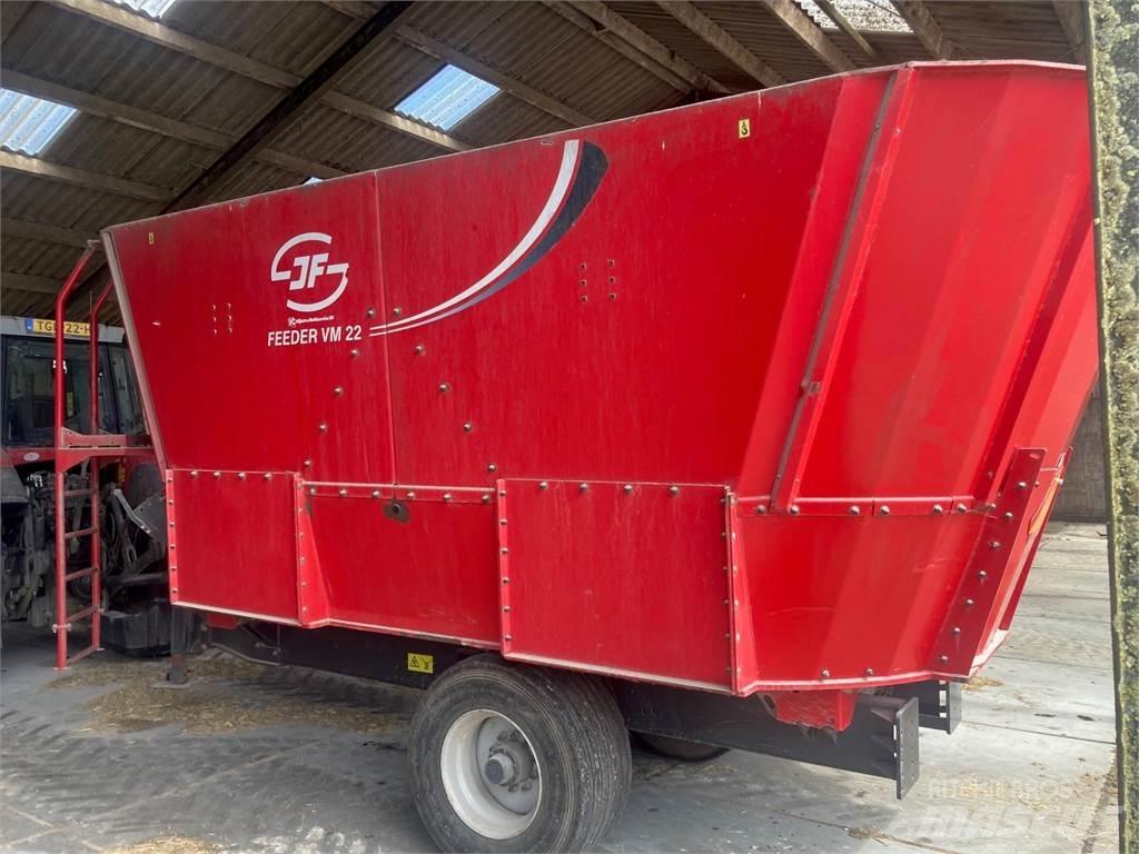 JF Kverneland 20m3 Mikser hranilice