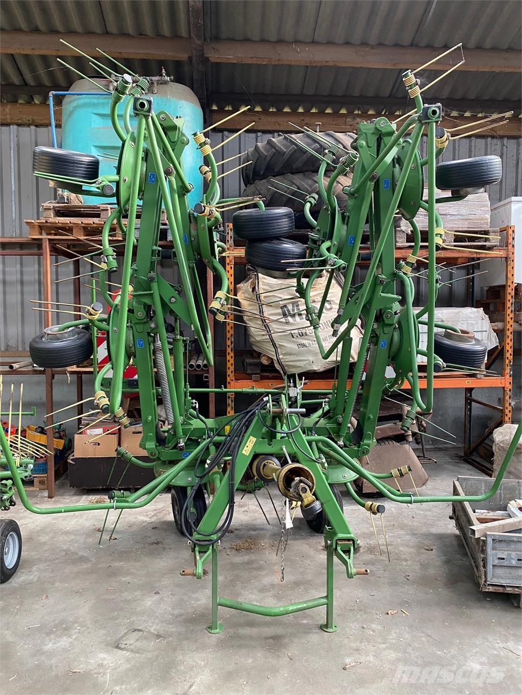 Krone KW 8.82 Okretači i sakupljači sijena