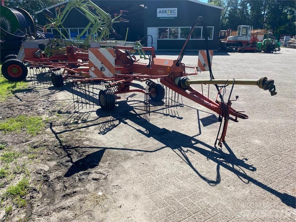 Kuhn GA 6000 Okretači i sakupljači sijena