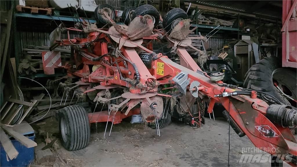 Kuhn GF 13002 Okretači i sakupljači sijena