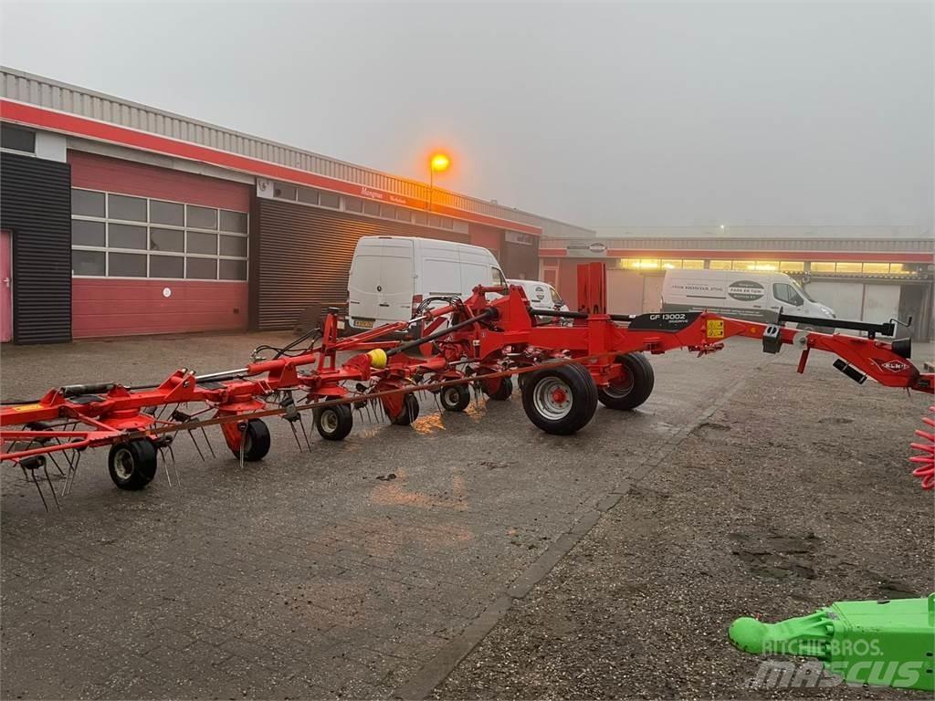 Kuhn GF 13002 Okretači i sakupljači sijena