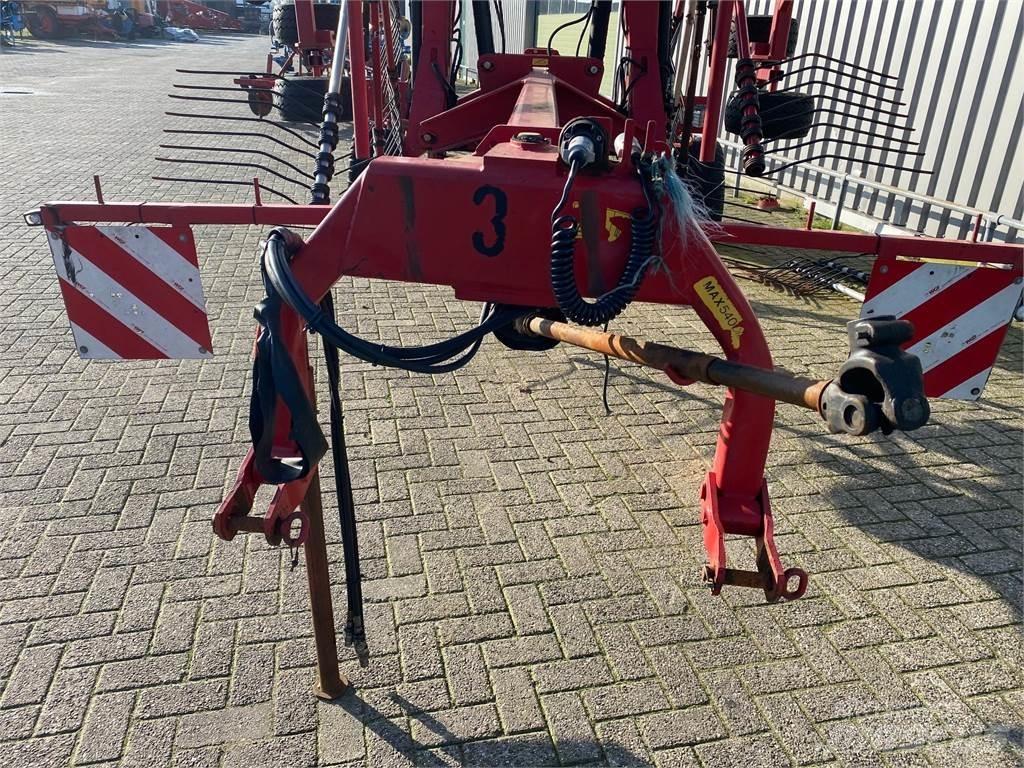 Lely hibiscus 915 Okretači i sakupljači sijena