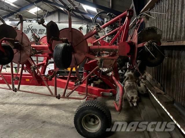 Lely Lotus 1020 Okretači i sakupljači sijena