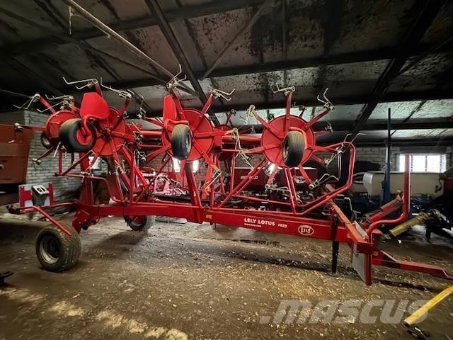 Lely Lotus 1020 Okretači i sakupljači sijena
