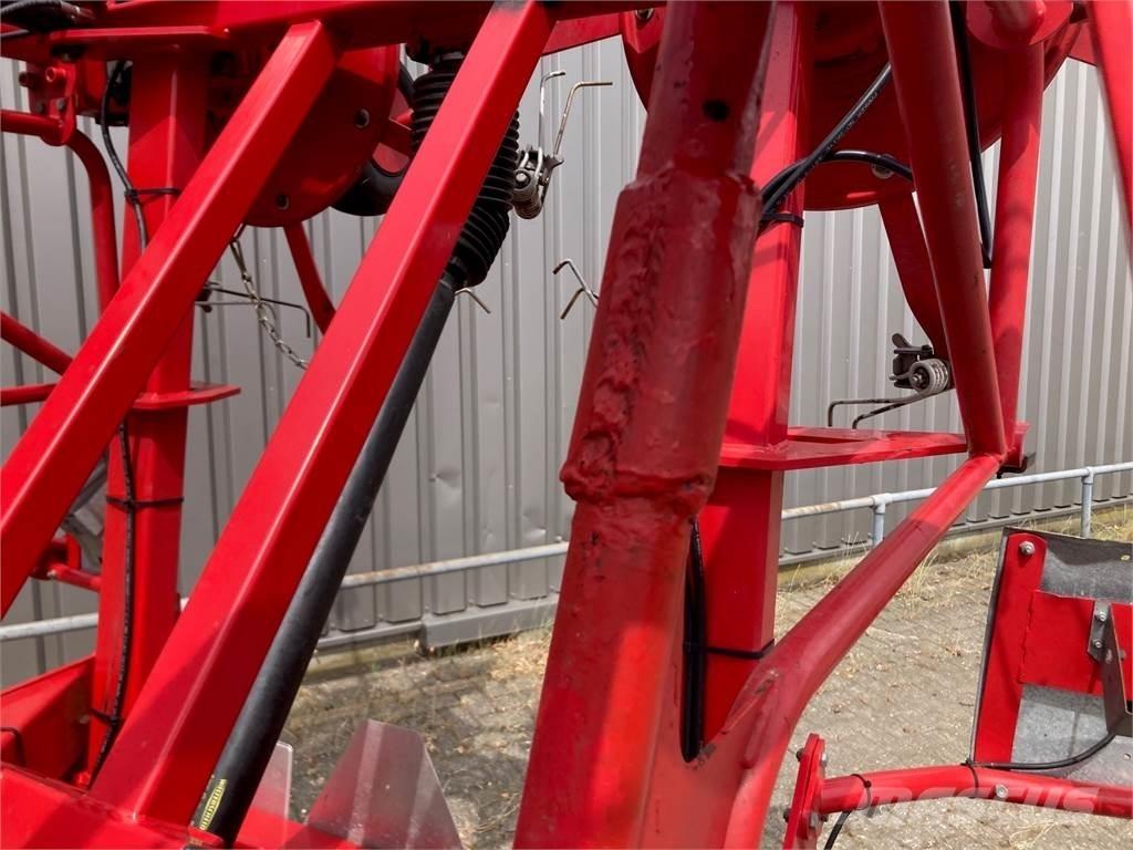 Lely Lotus 1020 Okretači i sakupljači sijena