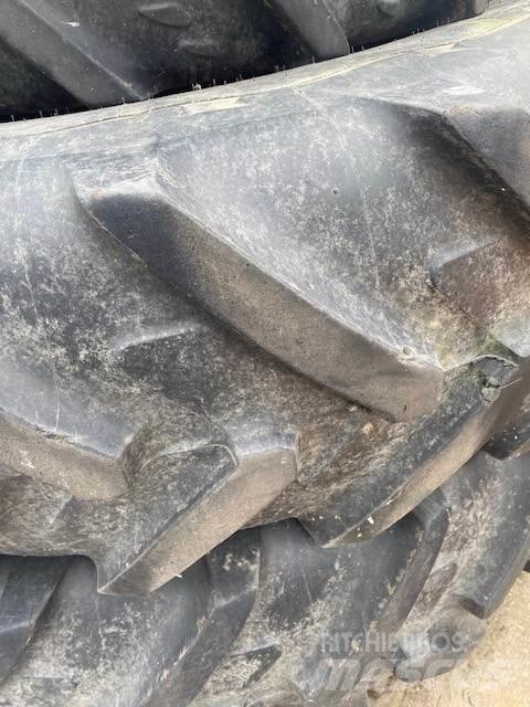 Michelin 380/80R38 Gume, kotači i naplatci