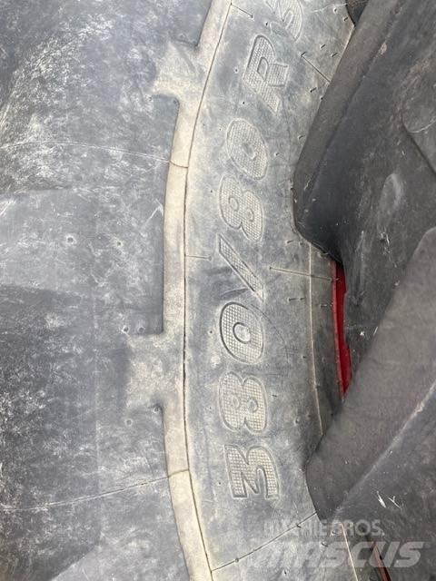 Michelin 380/80R38 Gume, kotači i naplatci