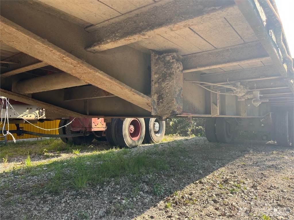  PATTE WAGEN Prikolice za prijevoz stoke