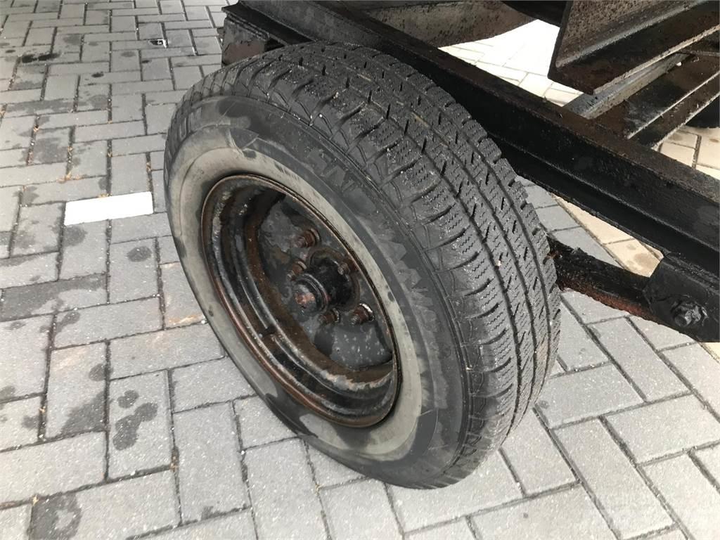  Platte wagen Prikolice za prijevoz stoke