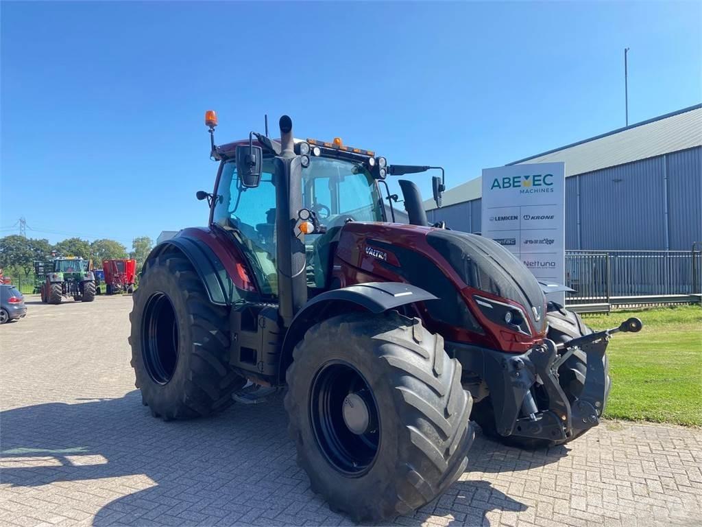 Valtra T 254 Traktori