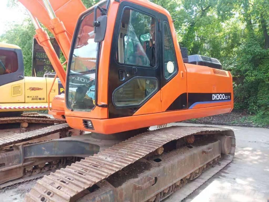 Doosan DH 300 LC-7 Bageri gusjeničari