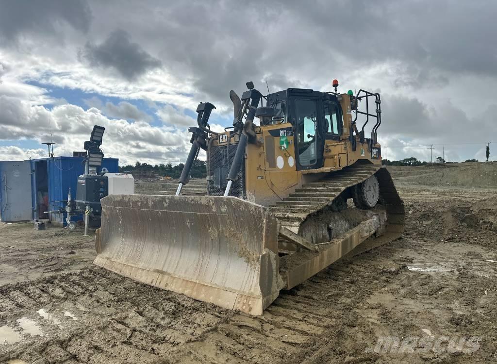 CAT D 6 T LGP Buldožeri gusjeničari