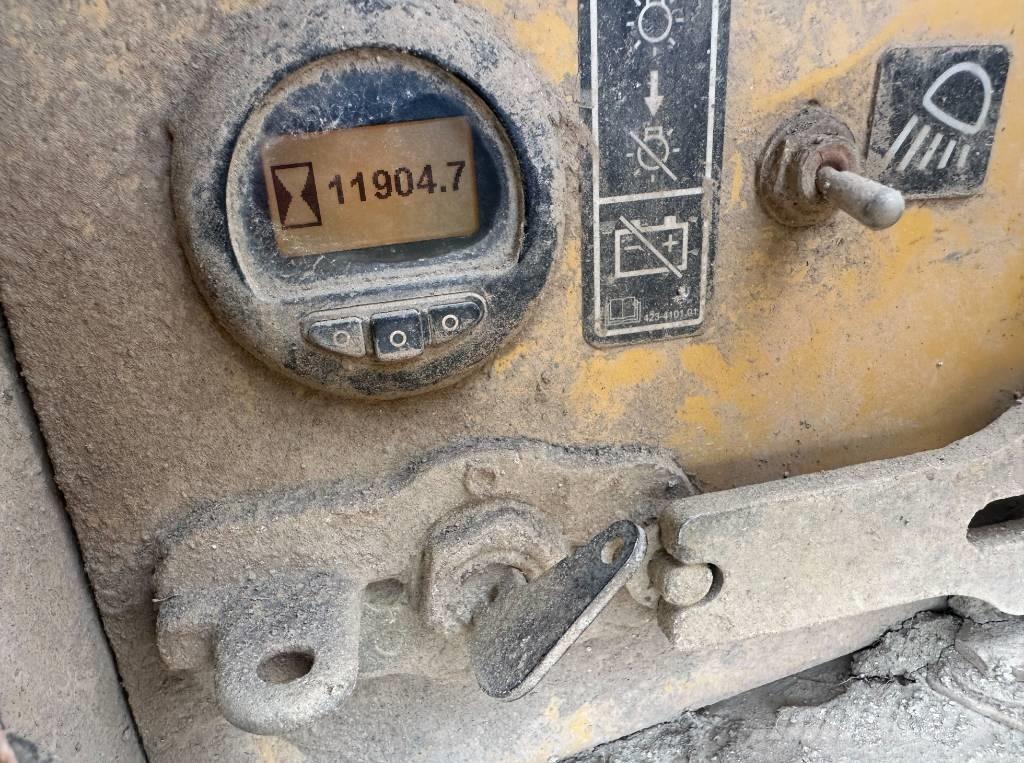 CAT D 6 T LGP Buldožeri gusjeničari