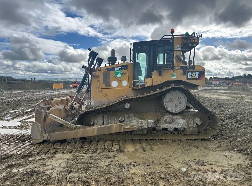 CAT D 6 T LGP Buldožeri gusjeničari