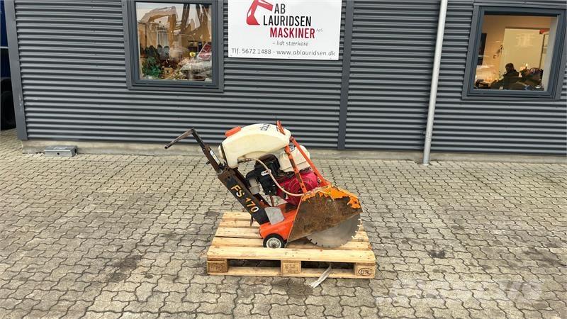  - - - Golz fs170 Rezači asfalta