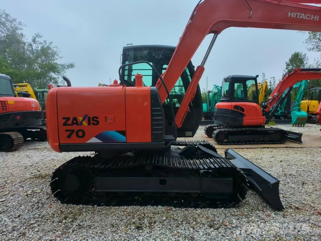 Hitachi ZX 70 Mini bageri <7t