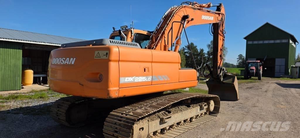 Doosan DX 225 LC Bageri gusjeničari