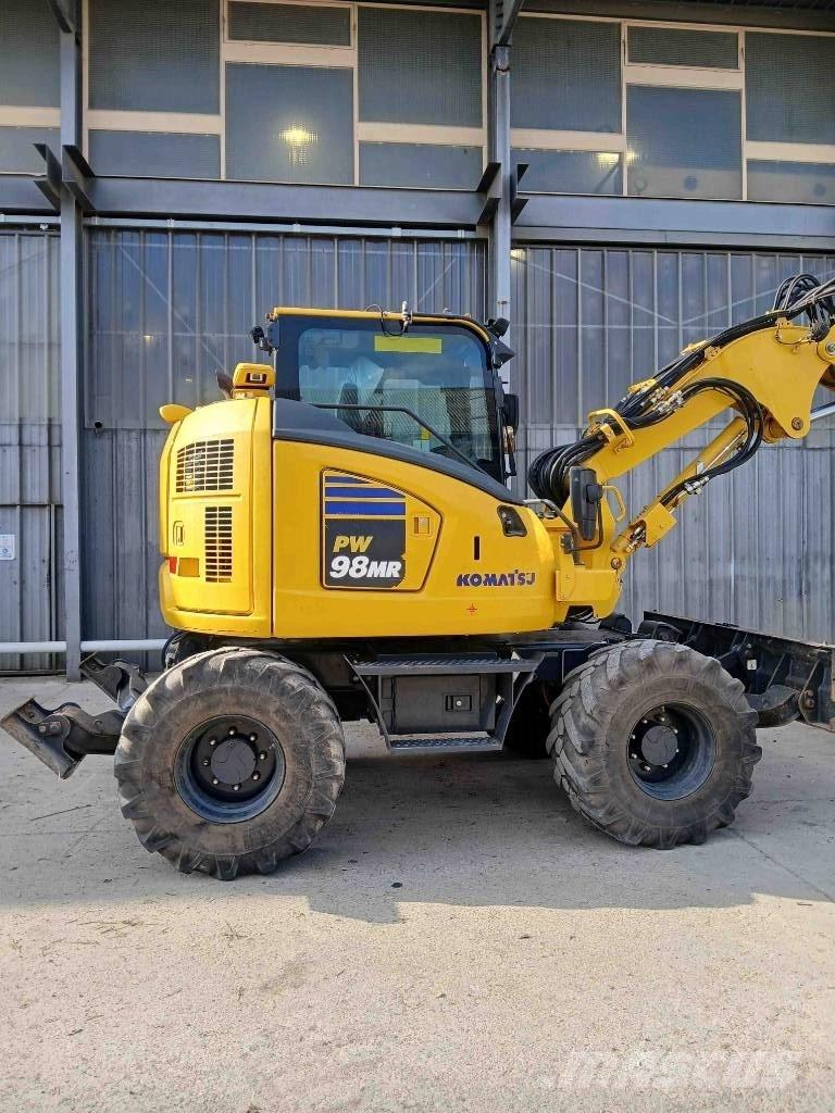 Komatsu PW 98 MR-11 Bageri na kotačima