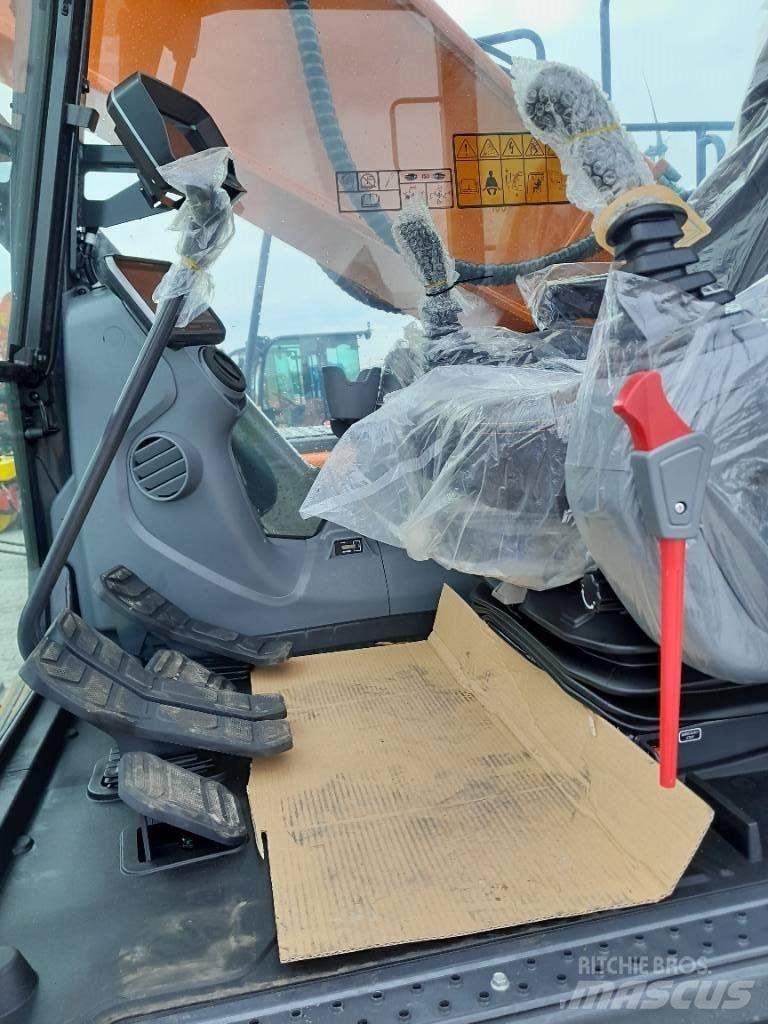 Doosan DX 255 NLC-7 Bageri gusjeničari
