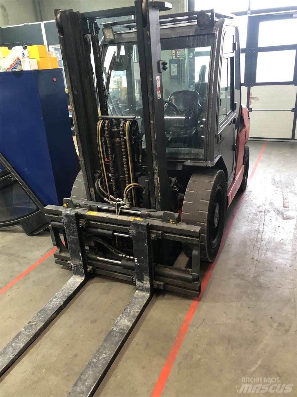 Manitou MSI35T Terenski viličar