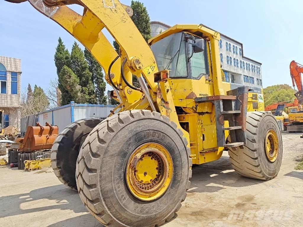 Komatsu WA 500-3 Utovarivači na kotačima