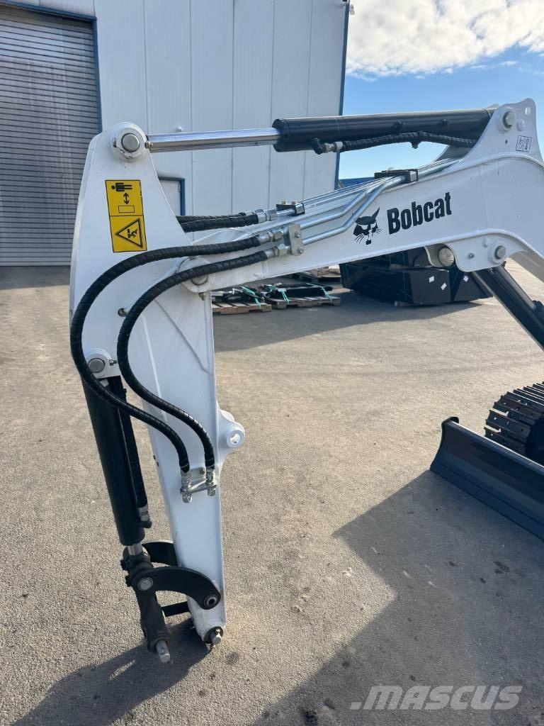 Bobcat E35z Mini bageri <7t