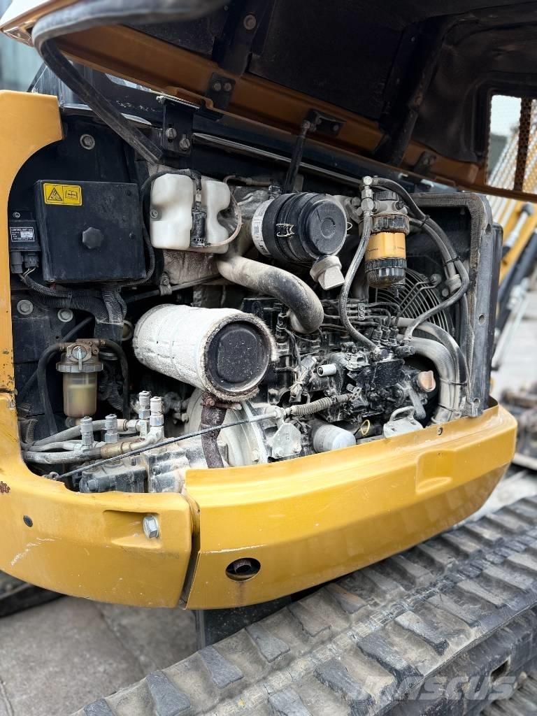 CAT 302.7 D CR Mini bageri <7t