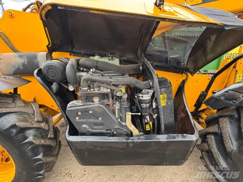 JCB 535-125 Teleskopski viličari
