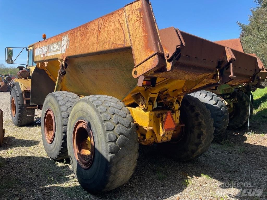 Volvo A25C Zglobni demperi