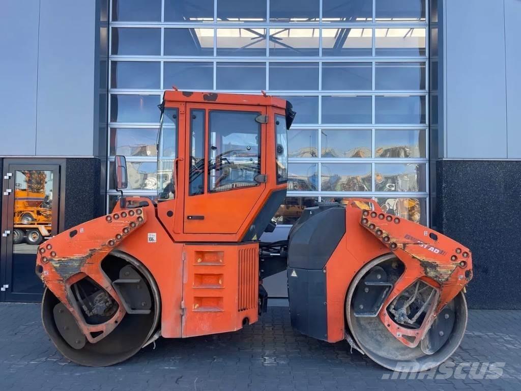 Bomag BW151AD-4 Valjci sa dvojnim bubnjem