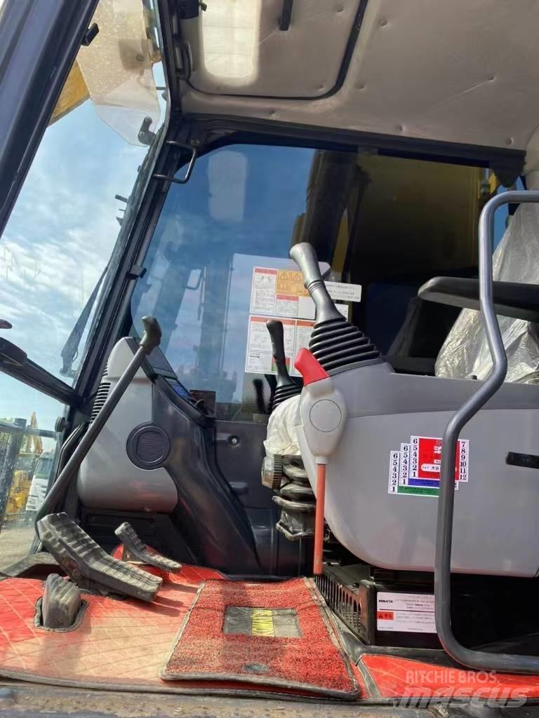 Komatsu 200-8 Bageri gusjeničari