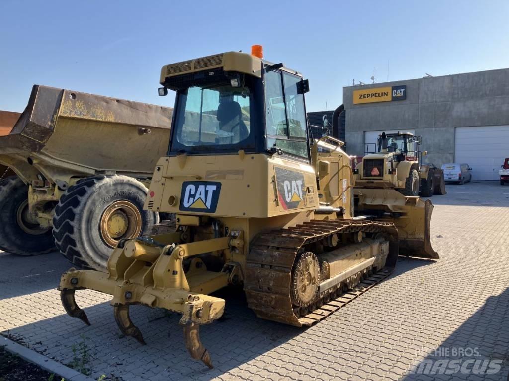 CAT D 6 K 2 XL Buldožeri gusjeničari