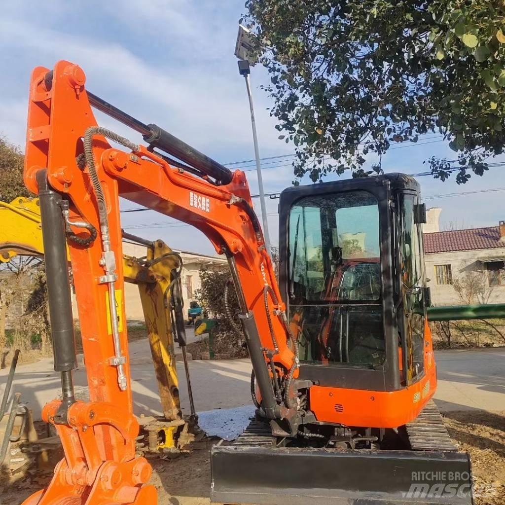 Kubota U 30 Mini bageri <7t