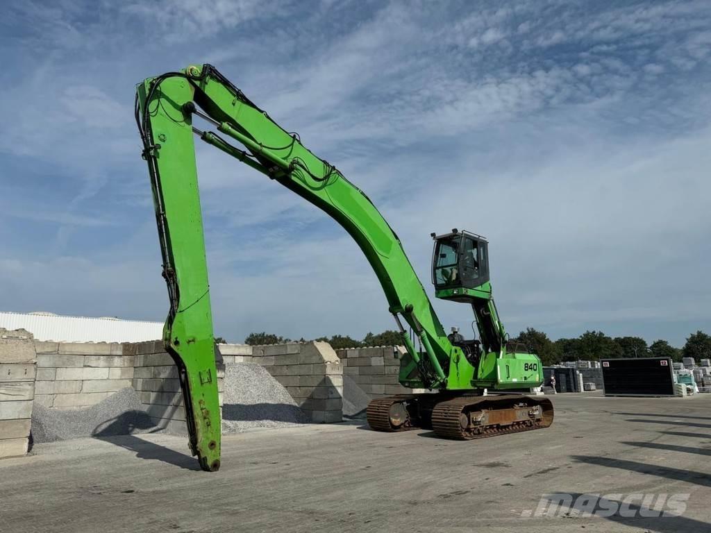 Sennebogen 840R Bageri za manipuliranje materijalom / otpadom