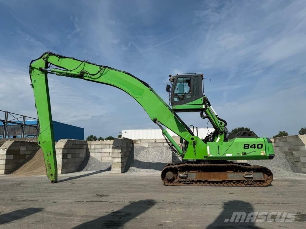 Sennebogen 840R Bageri za manipuliranje materijalom / otpadom