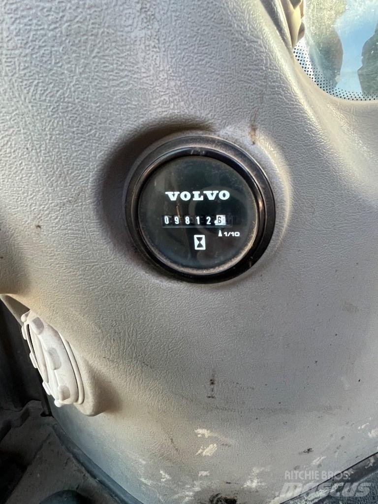 Volvo EC 480 E L Bageri gusjeničari
