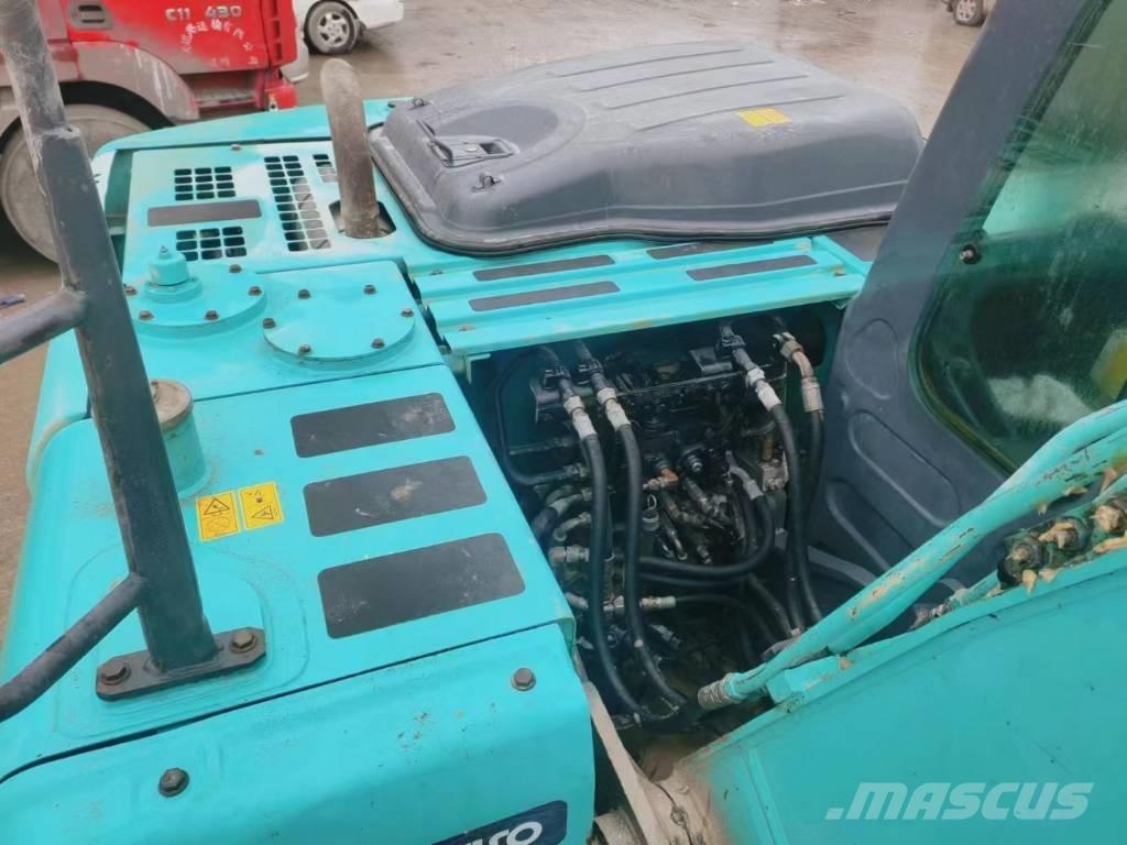 Kobelco SK 140 Bageri gusjeničari